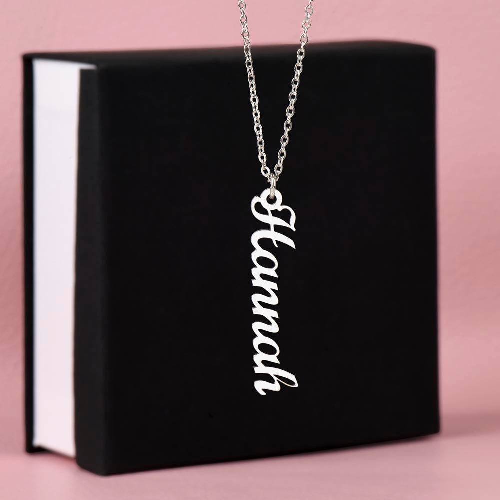 "Kinrae" Vertical Name Necklace w/o Message