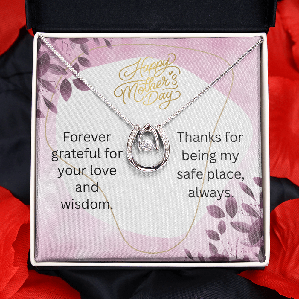 "Lucky In Love" Necklace w/ Mother's Day Message