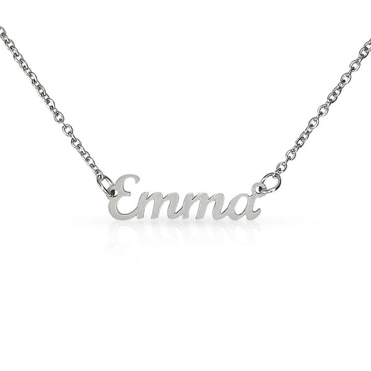 "Amori" Name Necklace